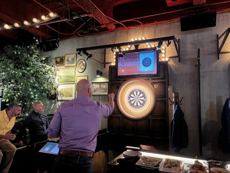 Darts Cole